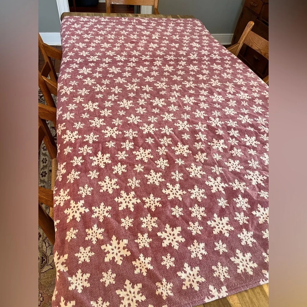 Vintage Muted Red/Cream Woven Cotton Snowflake pattern tablecloth 71 x 53
